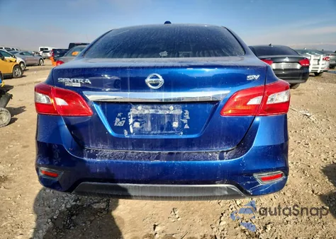 2018 Nissan Sentra S z USA, uszkodzony, nr VIN 3N1AB7AP3JL641962